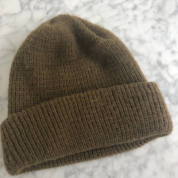 Perfect Condition Vintage Army Green Beanie - Picture 1 of 1